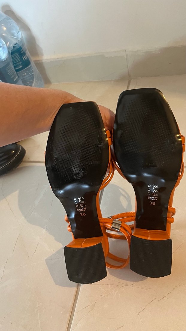 Turuncu Rugan Stiletto Topuklu Kadın Sandalet - Görsel 3