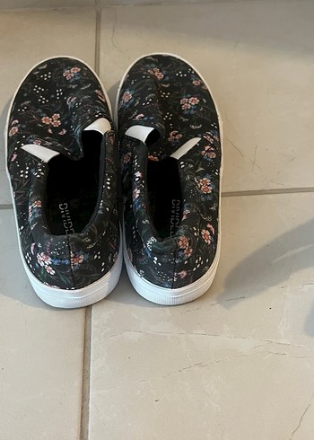 Çiçek Desenli Platform Kadın Spor Ayakkabı - Görsel 2