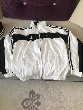 Spor hırka