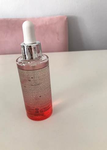 Beden Renk Kérastase Genesis Saç Dökülmesine Karşı Güçlendirici Serum