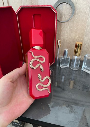 French Avenue VENENO Scarlet Unısex Parfüm - Görsel 3