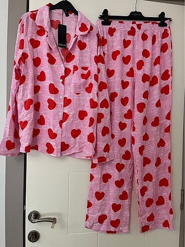 Trendyol & Milla Pijama takımı