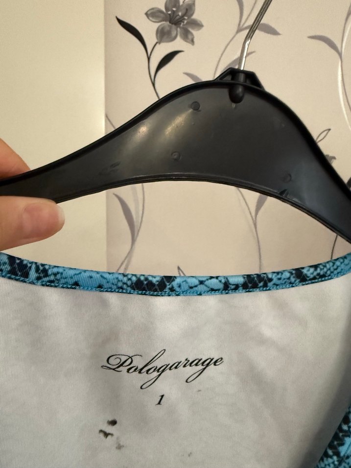 Kadın Turkuaz Yılan Desenli V Yakalı Crop Top - Görsel 2