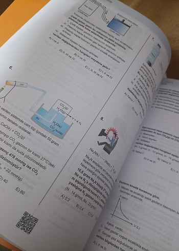 11. Sınıf Fizik ve Kimya Soru Bankası Seti - Görsel 3