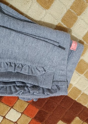 Kız Çocuk Gri Fırfırlı Tayt - Görsel 4