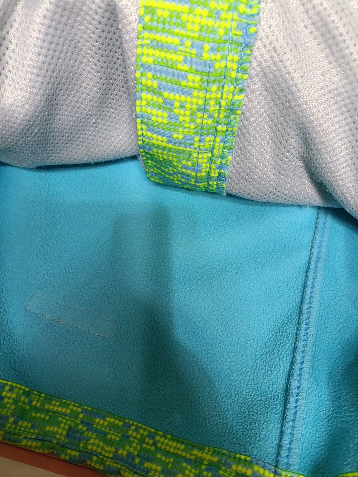 Renkli Baskılı Yeşil Kapüşonlu erkek çocuk mont - Görsel 3