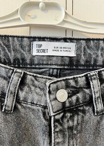 s Beden Gri Taş İşlemeli Regular Fit Kadın Kot Pantolon