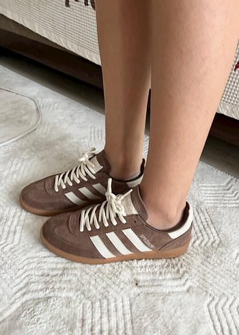 Adidas 39