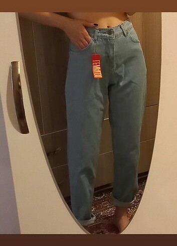 Açık mavi mom jeans