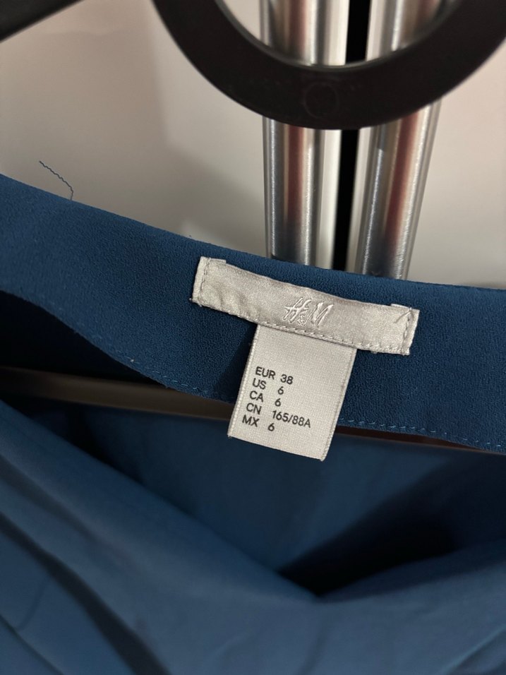 Kuşaklı V Yakalı Elbise - Görsel 2