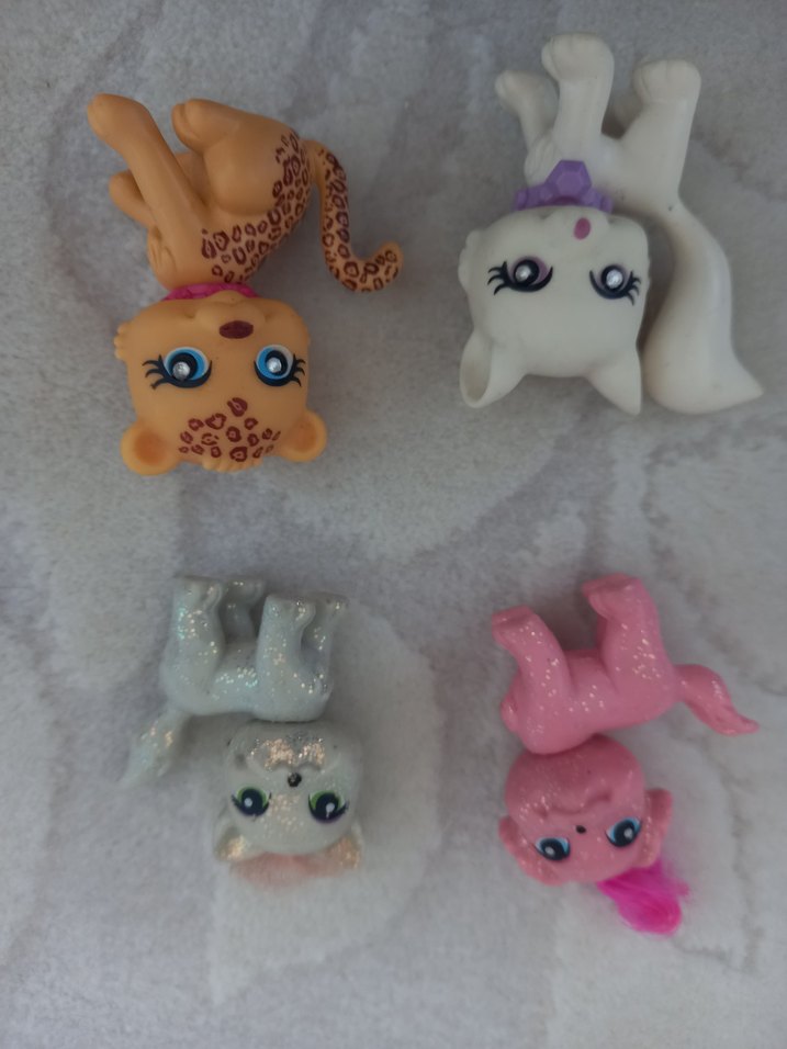 Pastel Renkli 4'lü Sevimli Aksiyon Figürleri - Görsel 2