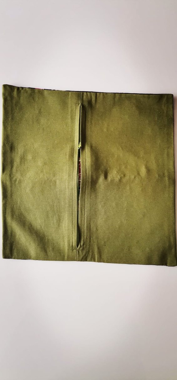 Nakışlı Çiçek Desenli Kırlent Kılıfı goblen - Görsel 2