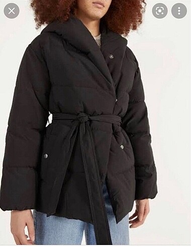Bershka mont