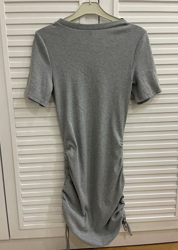 H&M Gri Kısa Kollu Midi Elbise