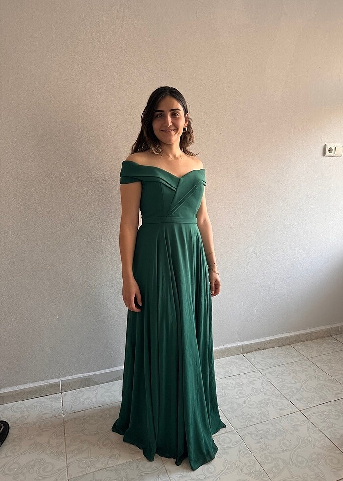 Düşük omuz abiye - Görsel 2