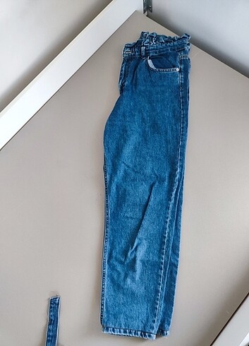 Kemerli mom Jean pantolon 