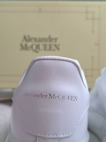 42 Beden beyaz Renk Alexander mcqueen
