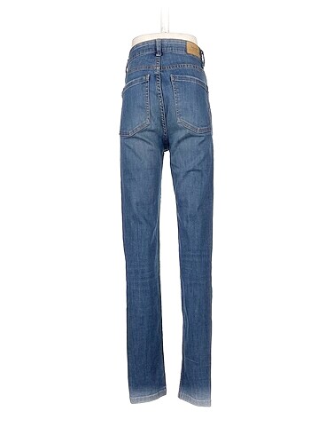 34 Beden Bershka Jean / Kot %70 İndirimli.