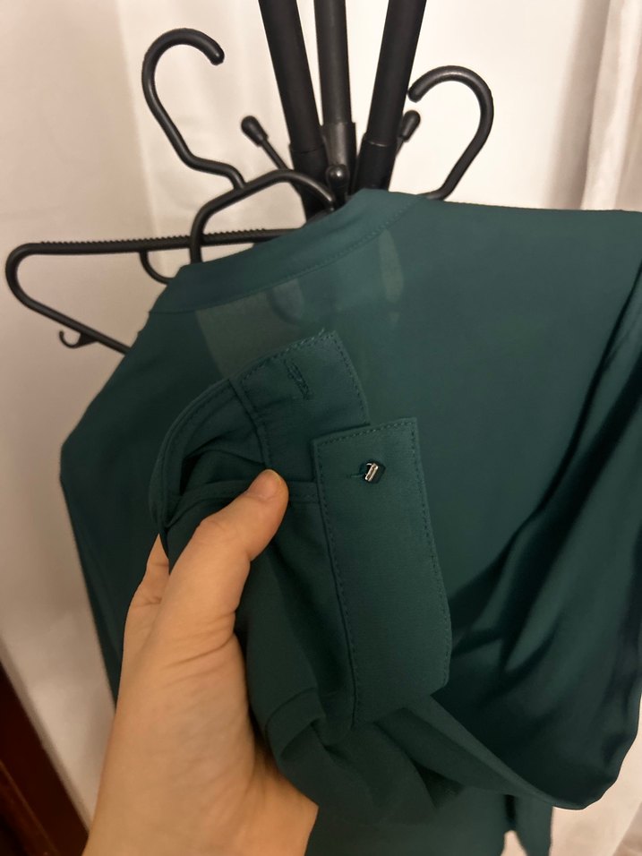 Düğmeli zümrüt Yeşili Uzun Kollu Kadın Gömlek - Görsel 5