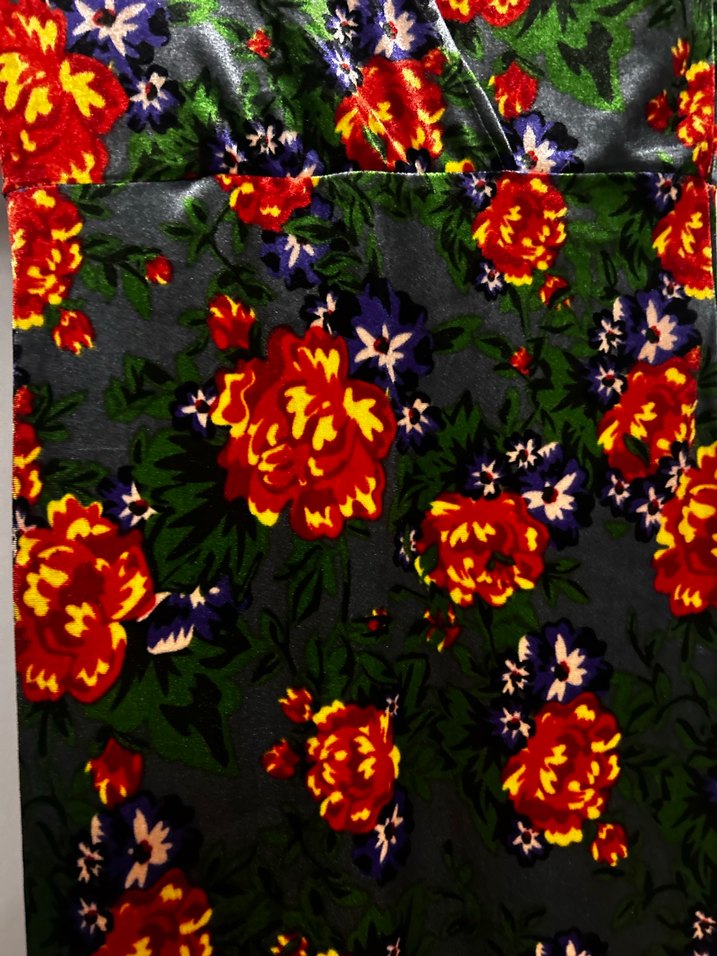 Çiçek Desenli V Yakalı Uzun Elbise kadife - Görsel 4