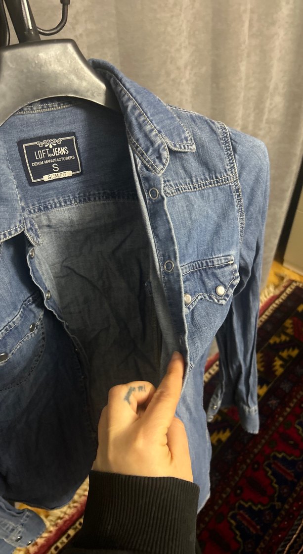 Düğmeli Mavi Denim Gömlek - Görsel 3