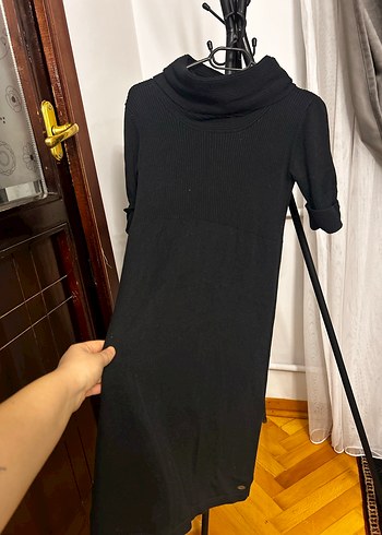 Siyah Uzun Triko Yüksek Yakalı Elbise - Görsel 2