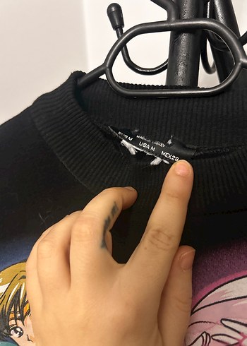 Siyah ay savaşçısı Baskılı Kadın Sweatshirt - Görsel 4