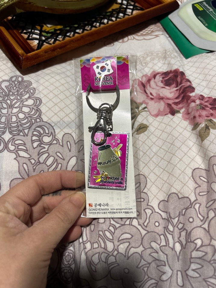 Pembe kore muzlu süt Anahtarlık - Görsel 2