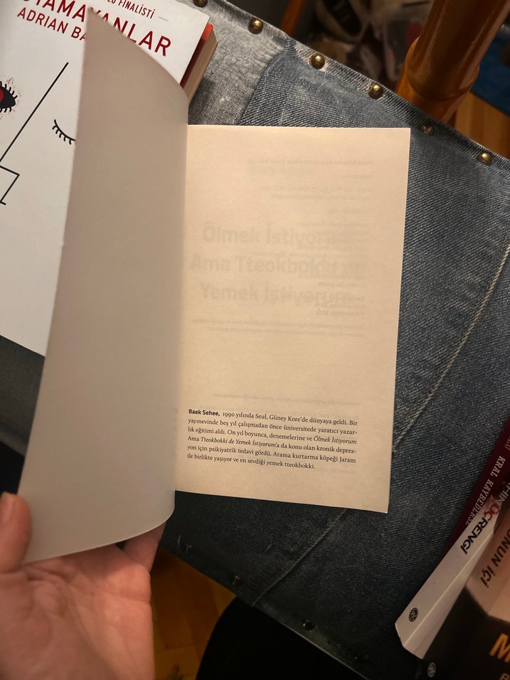 Ölmek İstiyorum Ama Tteokbokki de Yemek İstiyorum - Görsel 2