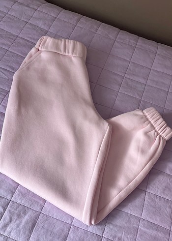 Pembe eşofman altı