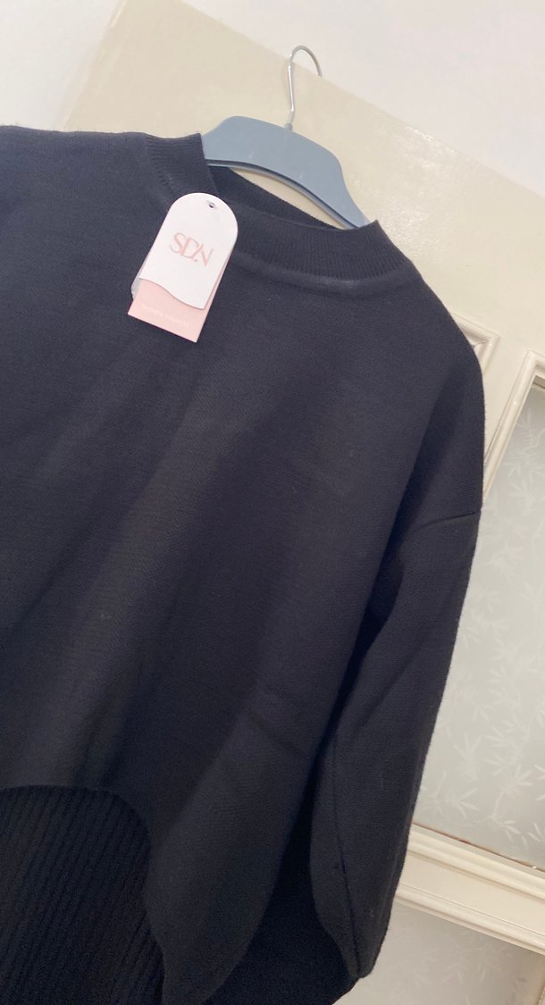 Siyah V Yaka Uzun Kadın Elbise - Görsel 4