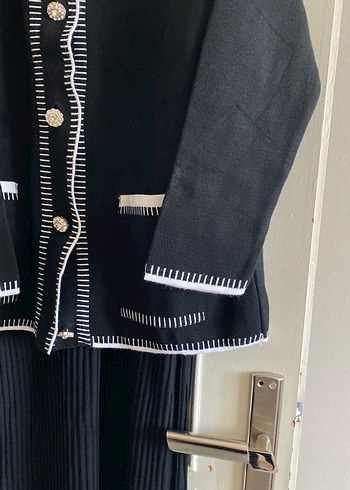 Düğmeli Siyah Uzun Triko Kadın Takım - Görsel 3