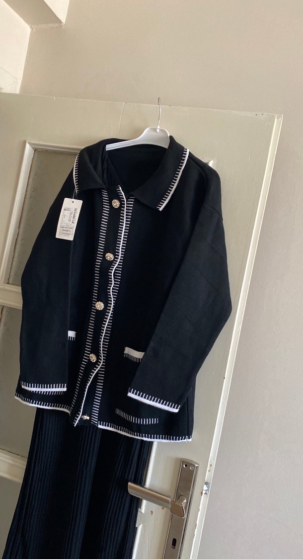 Düğmeli Siyah Uzun Triko Kadın Takım - Görsel 2