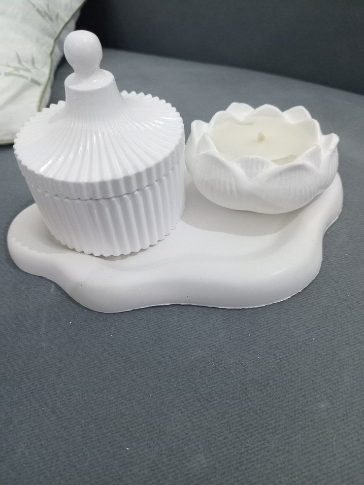 Beyaz Dekoratif Mum ve Kabı - Görsel 4