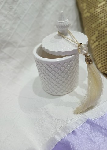 Beyaz Seramik Mumluk ve Dekoratif Kapak - Görsel 3