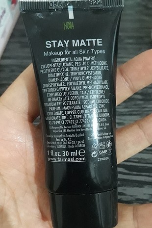 Farmasi farmasi stay matte fomdoten