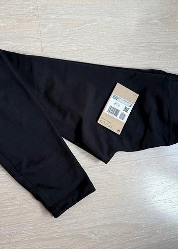xs Beden Orijinal Nike Yoga 7/8 tayt, sıfır