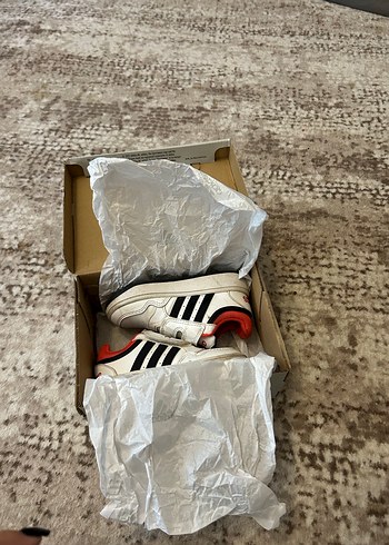 Nike Erkek Çocuk Beyaz Spor Ayakkabı - Görsel 3