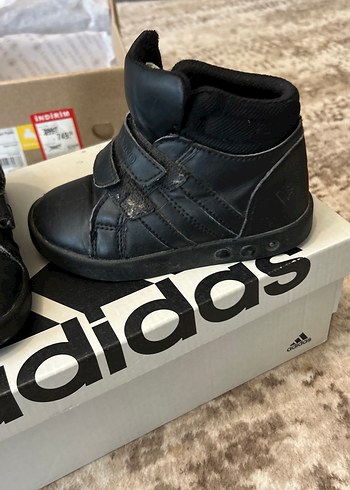 Siyah Erkek Çocuk Cırt Cırtlı Kauçuk Bot - Görsel 3