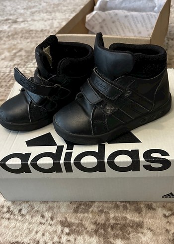 Siyah Erkek Çocuk Cırt Cırtlı Kauçuk Bot - Görsel 7