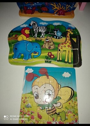 3 adet ahşap yapboz