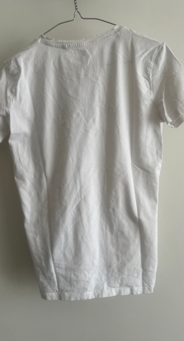 GUESS Tişört - Görsel 4