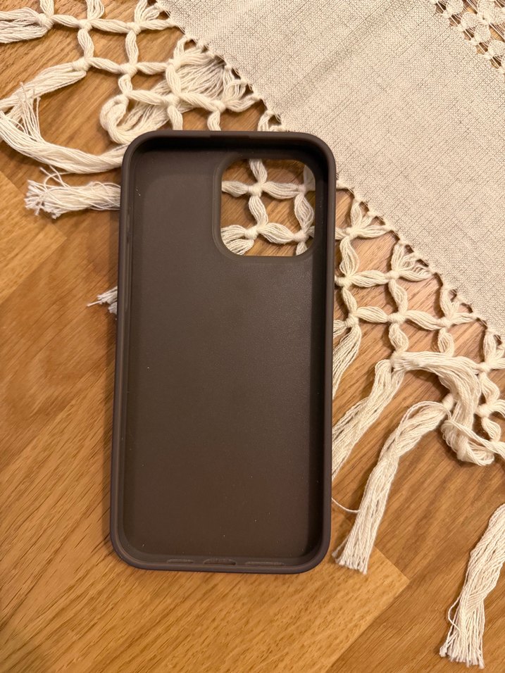 Guess telefon kılıfı - Görsel 2