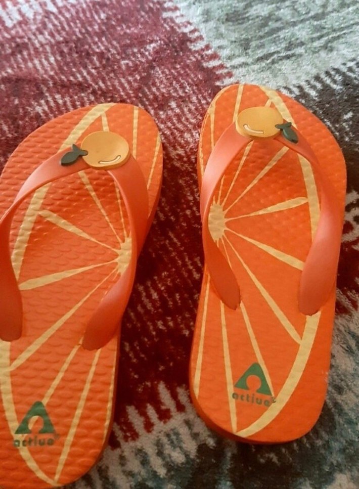 Turuncu Parmak arası Terlik - Görsel 2