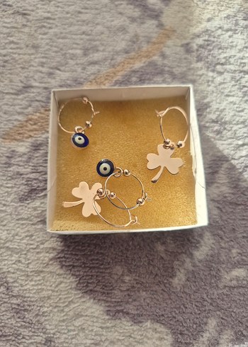 Altın Renkli Boncuklu Mini Halka Küpeler - Görsel 3