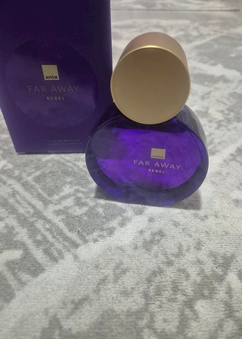 Avon Far Away Menekşe Kadın Parfümü - Görsel 2