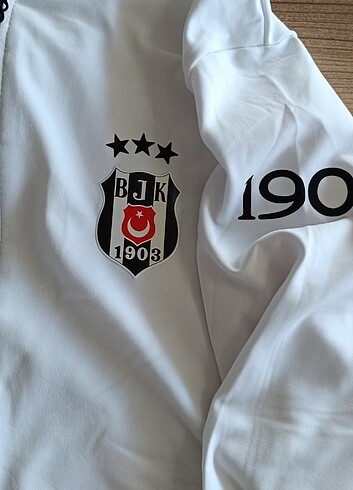 5 Yaş Beden siyah Renk BEŞİKTAŞ EŞOFMAN TAKIMI