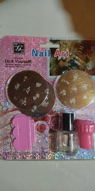 Nail art