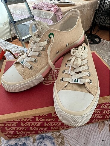 Convers