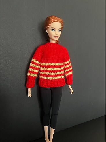 Barbie Barbie için el örgüsü kazak